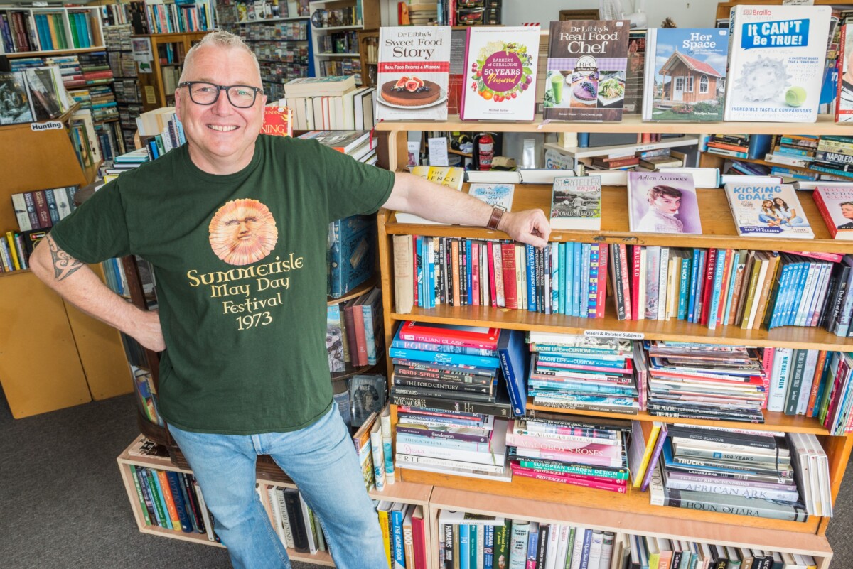 Steadfast Books, Heath in shop
